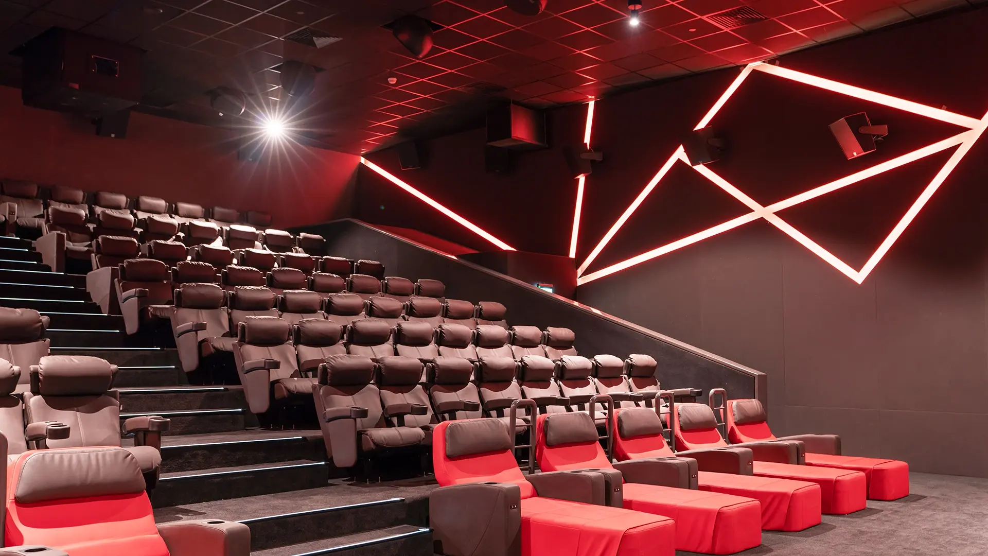 Empire Cinemas – Interior Fit out KSA