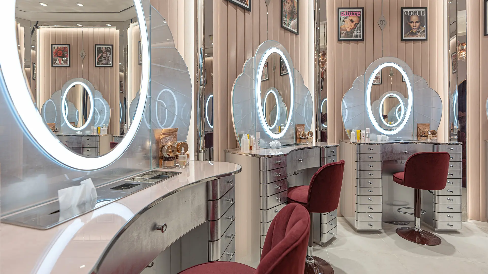 Charlotte Tilbury – Interior Retail Fit-out & Manufacturing